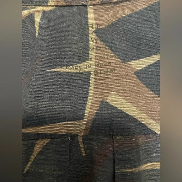 J. Crew Mens Quarter Button Down Gray Chambray Light Weight Shirt, Size Medium, - Picture 2 of 4